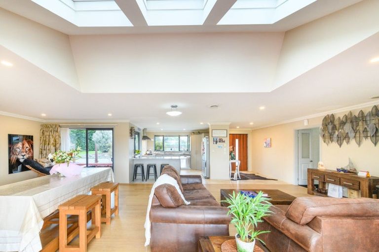 Photo of property in 339 Stoney Creek Road, Kelvin Grove, Palmerston North, 4470