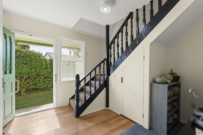 Photo of property in 67 Dunlop Road, Te Puke, 3119