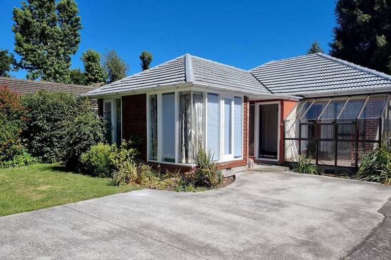 Photo of property in 47 Yaldhurst Road, Sockburn, Christchurch, 8042