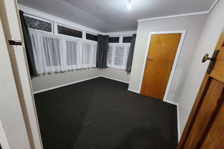 Photo of property in 8 Heretaunga Street, Petone, Lower Hutt, 5012