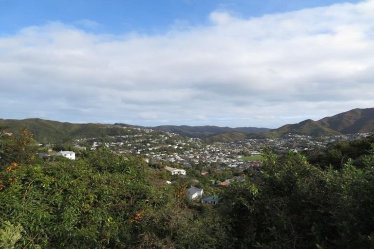 Photo of property in 43 Montgomery Avenue, Karori, Wellington, 6012