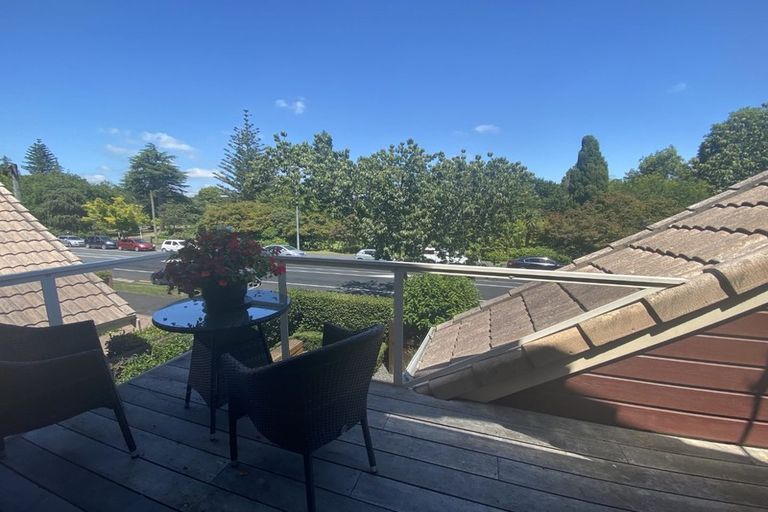 Photo of property in 70 Memorial Drive, Hamilton East, Hamilton, 3216