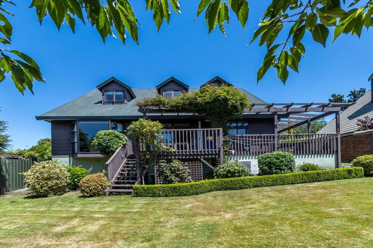 Photo of property in 30 Forest Road, Geraldine, 7930