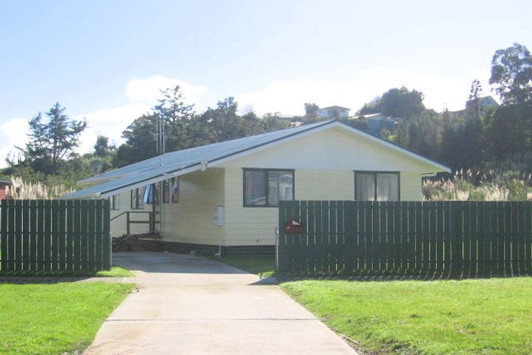 Photo of property in 10 Ngaio Street, Onerahi, Whangarei, 0110