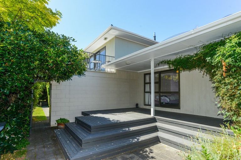 Photo of property in 36 Durham Drive, Havelock North, 4130