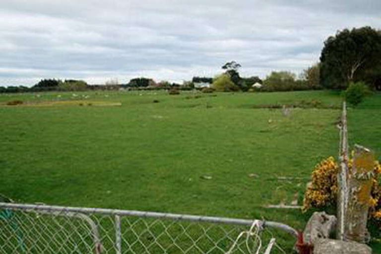 Photo of property in 16 Russell Road, Lorneville, Invercargill, 9874