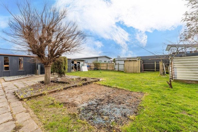 Photo of property in 22 Saint Leonards Road, Temuka, 7920