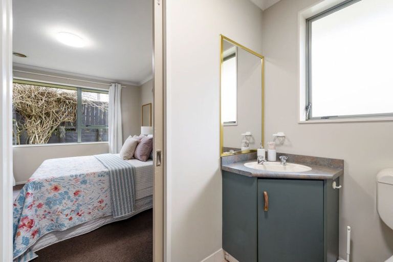 Photo of property in 15 Moreland Avenue, Pukete, Hamilton, 3200