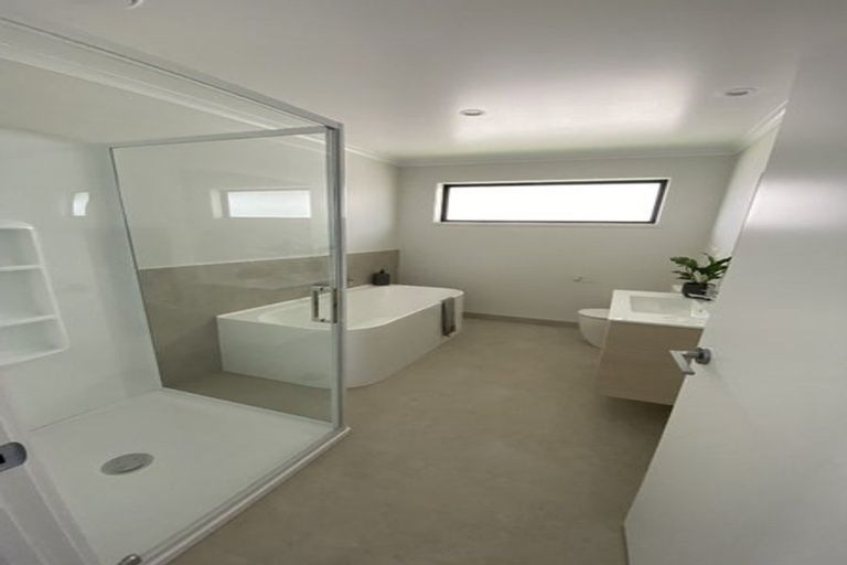 Photo of property in 21 Cowell Crescent, Pyes Pa, Tauranga, 3112