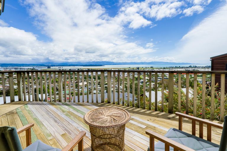 Photo of property in 33 Coster Street, Enner Glynn, Nelson, 7011