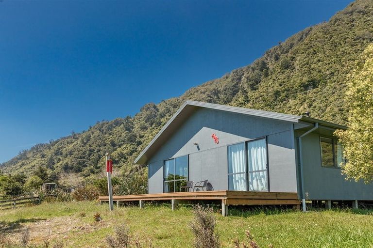 Photo of property in 1 Torea Street, Granity, 7891