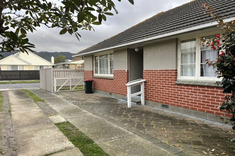 Photo of property in 79 Wai-iti Crescent, Woburn, Lower Hutt, 5010