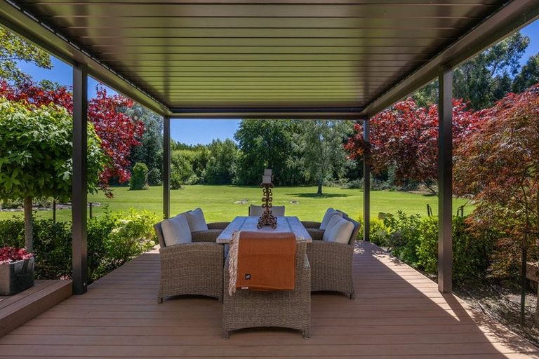 Photo of property in 215 Sparks Road, Hoon Hay, Christchurch, 8025