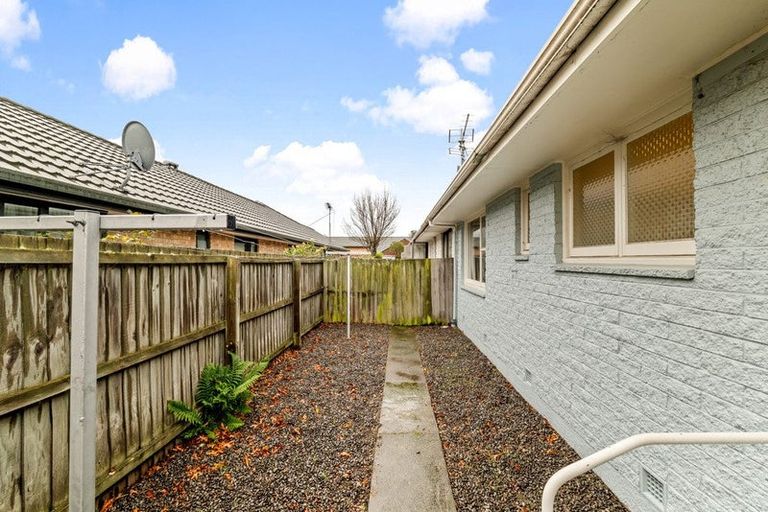 Photo of property in 1/1 Colman Avenue, Sockburn, Christchurch, 8042