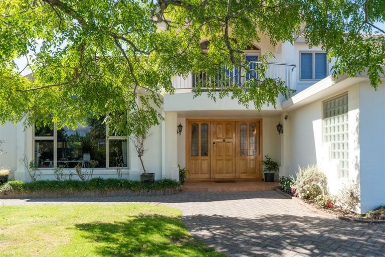 Photo of property in 3 Makepeace Place, Flagstaff, Hamilton, 3210