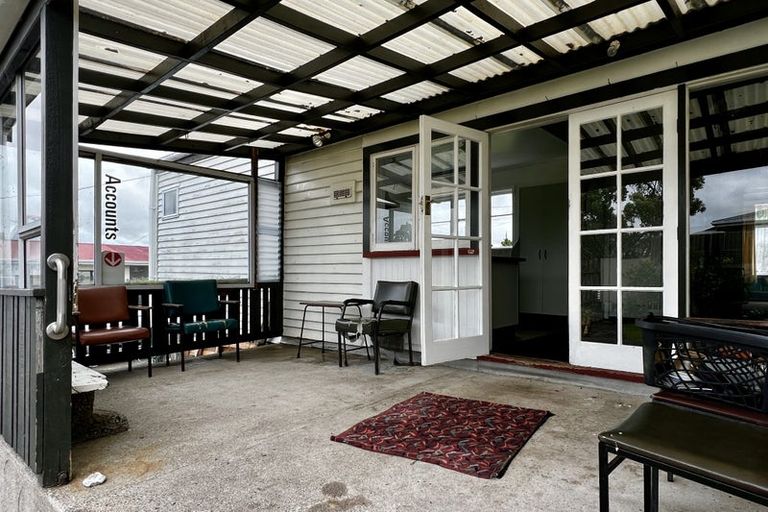 Photo of property in 73a Romilly Street, Westport, 7825