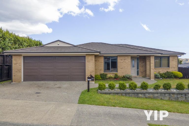 Photo of property in 30 Cedarwood Street, Woodridge, Wellington, 6037