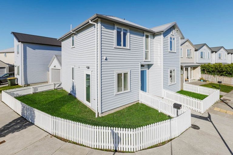 Photo of property in 35 Bellbird Street, Papakura, 2110