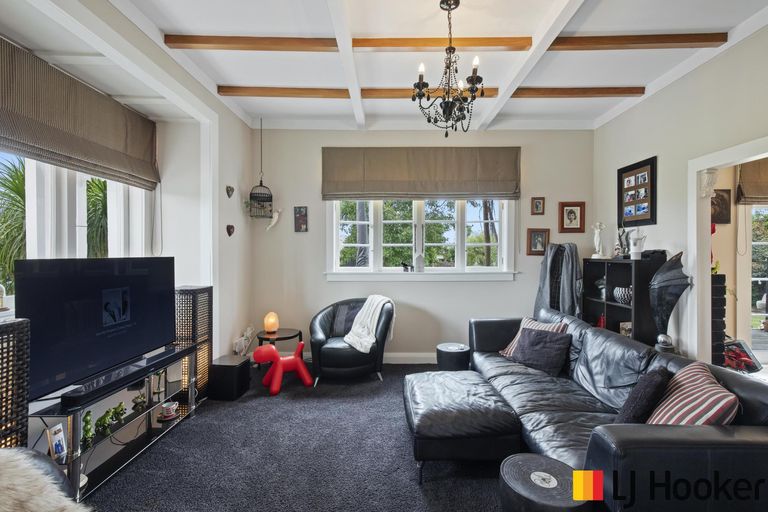 Photo of property in 121h George Street, Tuakau, 2121