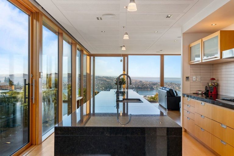 Photo of property in 28 Granville Terrace, Belleknowes, Dunedin, 9011