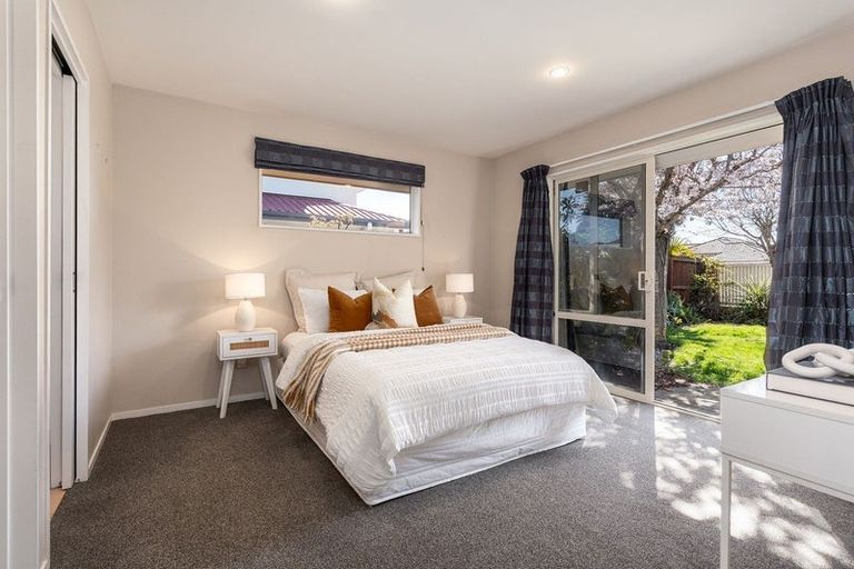 Photo of property in 78 Broadhaven Avenue, Parklands, Christchurch, 8083
