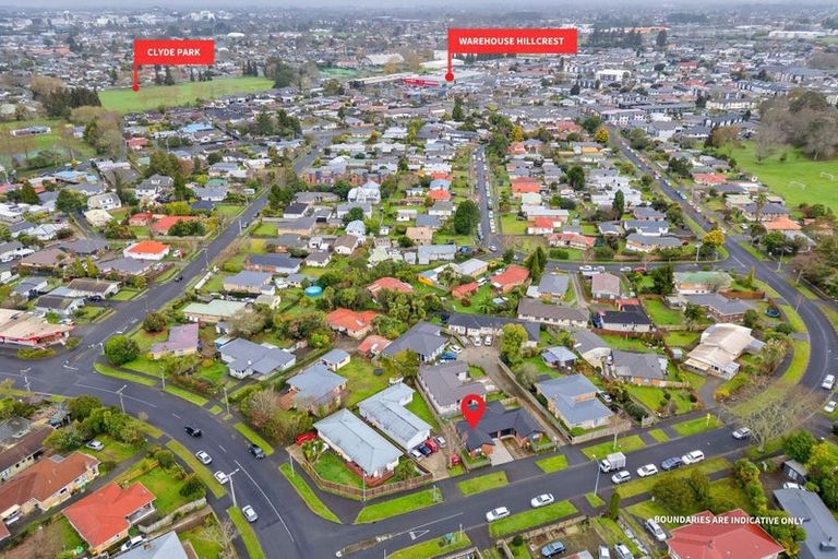 Photo of property in 2/3 Helena Road, Hillcrest, Hamilton, 3216