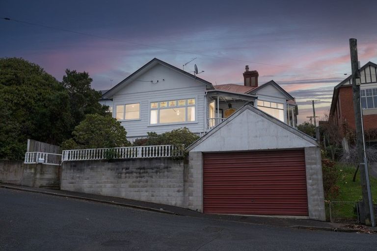 Photo of property in 38 Brunel Street, Mornington, Dunedin, 9011