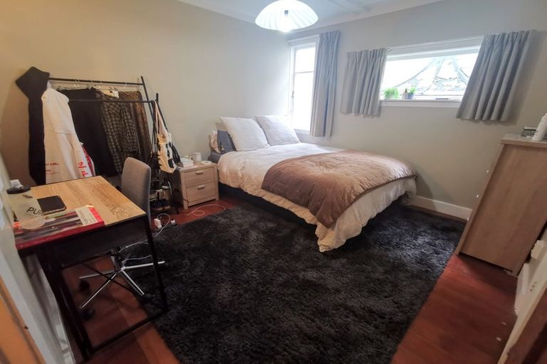 Photo of property in 1/17 Clifton Terrace, Kelburn, Wellington, 6012