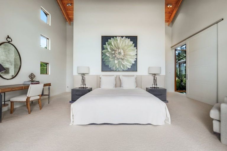 Photo of property in 42 Porterfield Road, Whitford, Howick, 2571