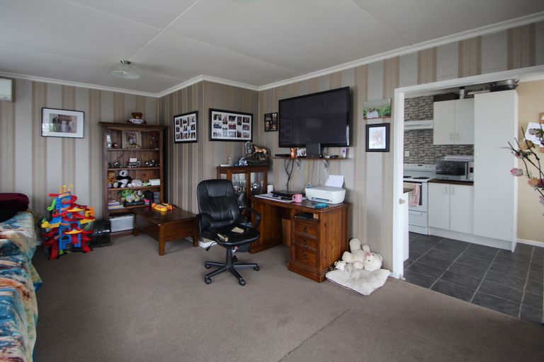 Photo of property in 74 Hull Street, South Hill, Oamaru, 9400