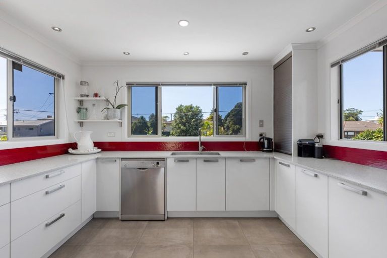 Photo of property in 218 Valley Road, Mount Maunganui, 3116