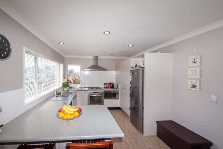 Photo of property in 50a Erlestoke Crescent, Churton Park, Wellington, 6037