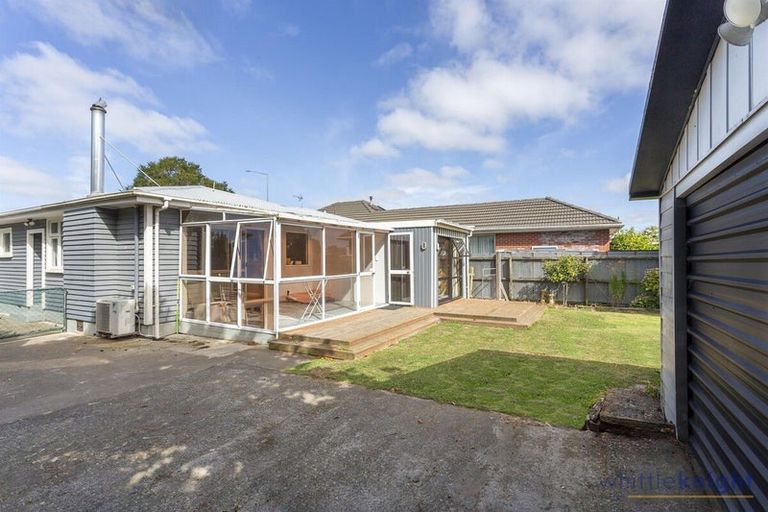 Photo of property in 422 Yaldhurst Road, Russley, Christchurch, 8042