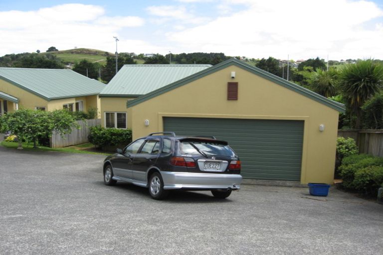 Photo of property in 33 Ridgeway Road, Pukekohe, 2120