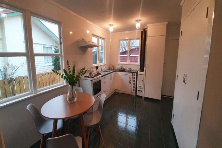 Photo of property in 54 Daniell Street, Featherston, 5710