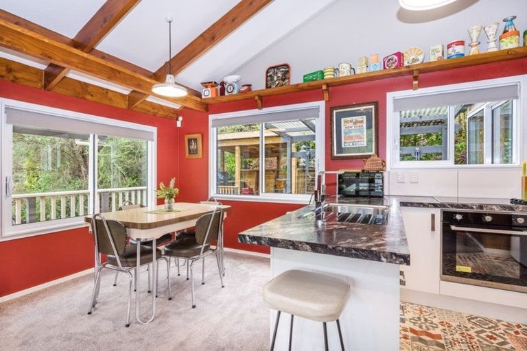 Photo of property in 126 Western Hills Drive, Kensington, Whangarei, 0112