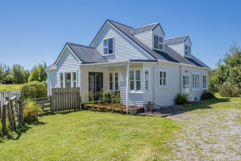 Photo of property in 173 Hokio Sand Road, Hokio Beach, Levin, 5571