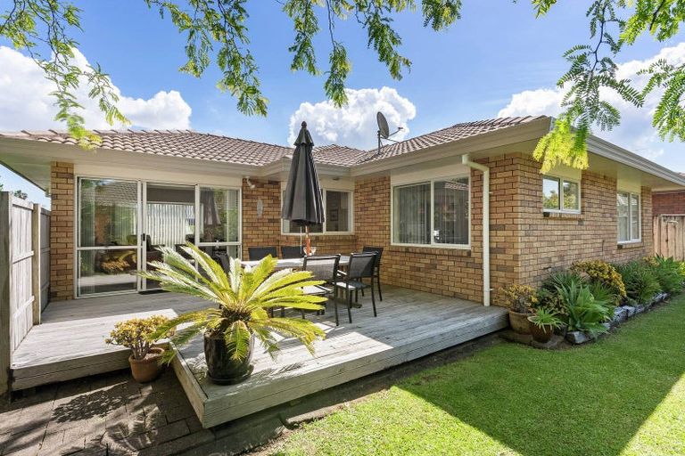 Photo of property in 1/23 Tarnica Road, Northpark, Auckland, 2013