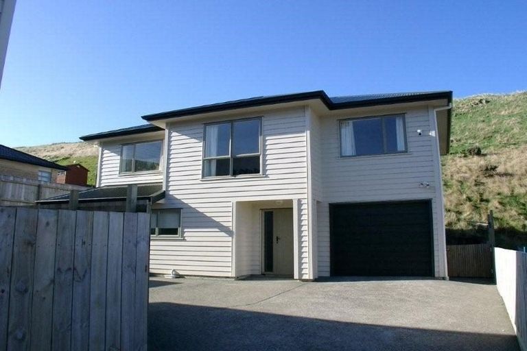 Photo of property in 14 Gifford Grove, Churton Park, Wellington, 6037