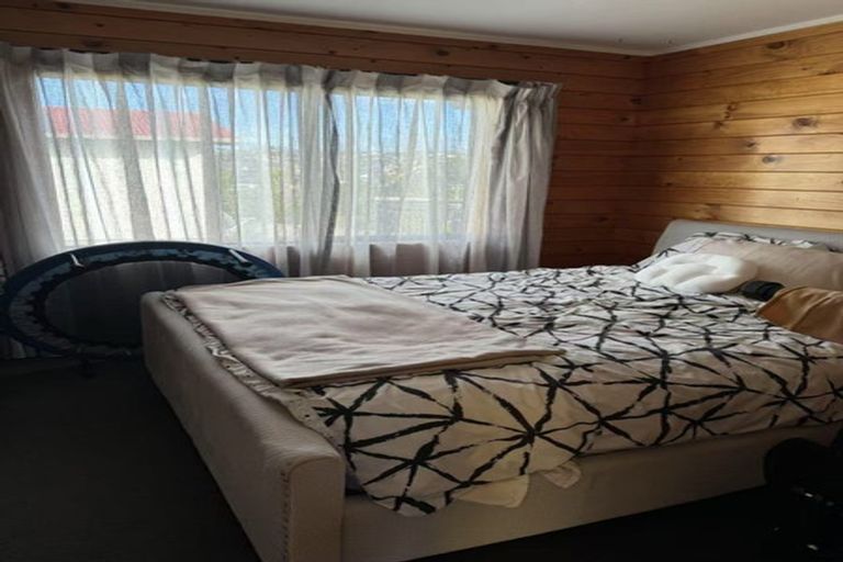 Photo of property in 2/34 Alexander Avenue, Torbay, Auckland, 0630