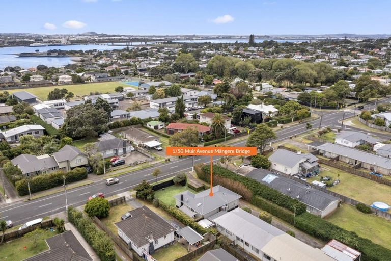 Photo of property in 1/50 Muir Avenue, Mangere Bridge, Auckland, 2022