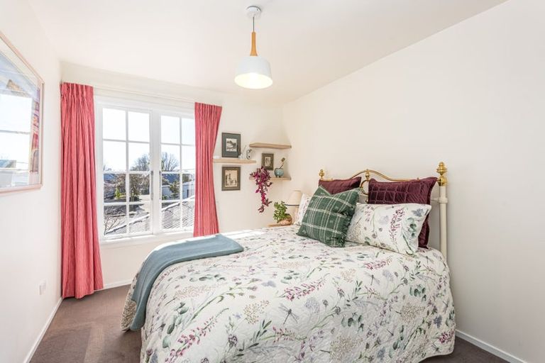 Photo of property in 15 Ngahere Street, Fendalton, Christchurch, 8041