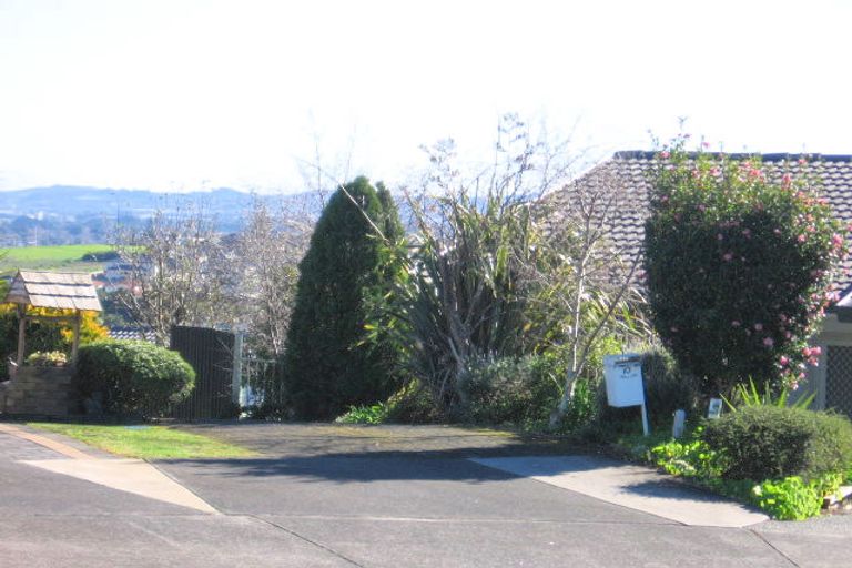 Photo of property in 10 Ilex Place, Totara Heights, Auckland, 2105