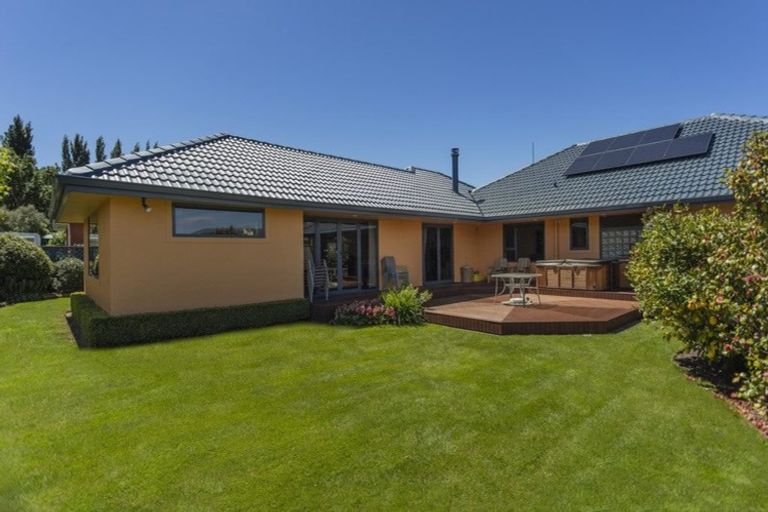 Photo of property in 2 Berkley Place, Oamaru North, Oamaru, 9400