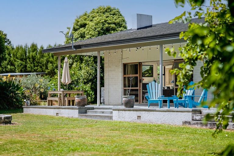 Photo of property in 46 North Manakau Road, Manakau, Levin, 5573