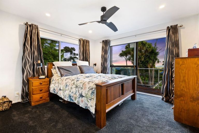 Photo of property in 9 Rangimarie Road, Swanson, Auckland, 0816