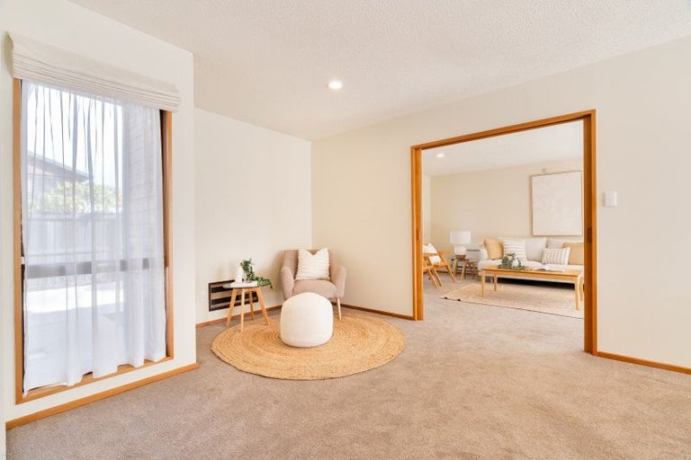 Photo of property in 14a Cricklewood Place, Avonhead, Christchurch, 8042