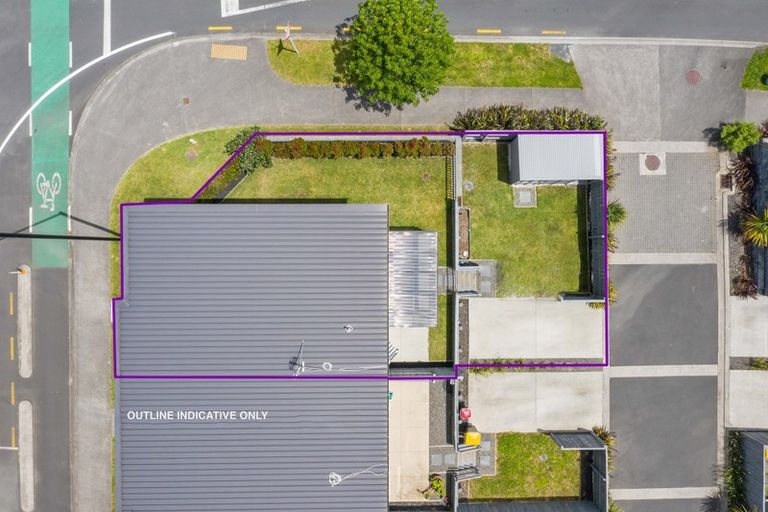 Photo of property in 1/36 Brigham Creek Road, Whenuapai, Auckland, 0618