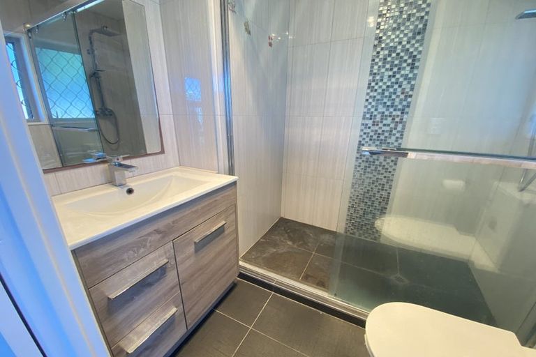 Photo of property in 2/88 Simmental Crescent, Somerville, Auckland, 2014