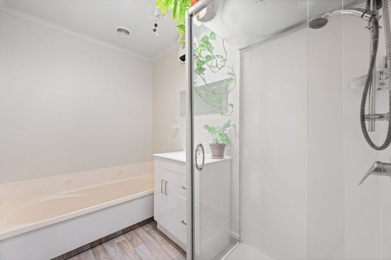 Photo of property in 2 Westhaven Place, Redwoodtown, Blenheim, 7201